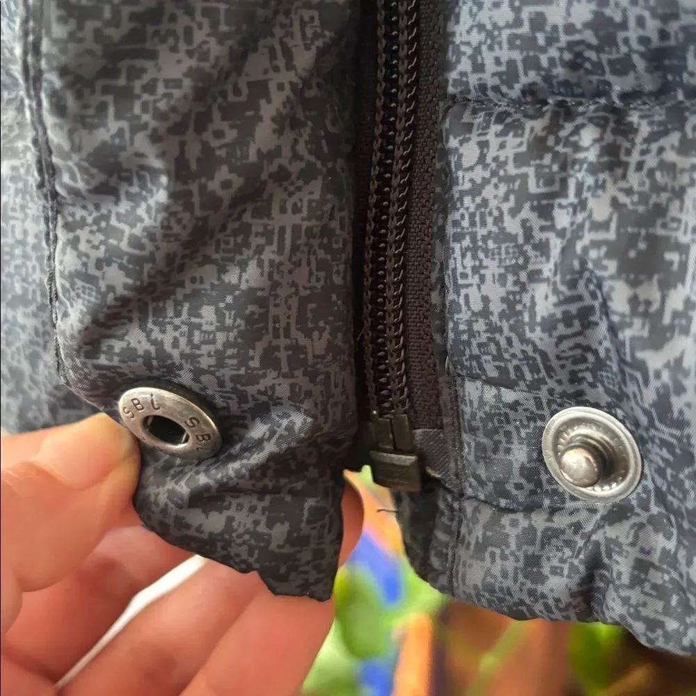 Hardly Worn! Columbia Down Gray Puffer Jacket Detachable Faux Fur Hood Size Med - Picture 7 of 14